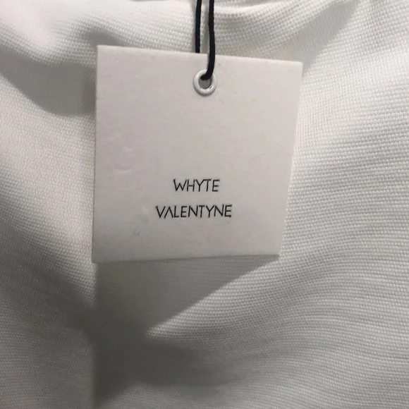 White mini dress - Picture 9 of 9